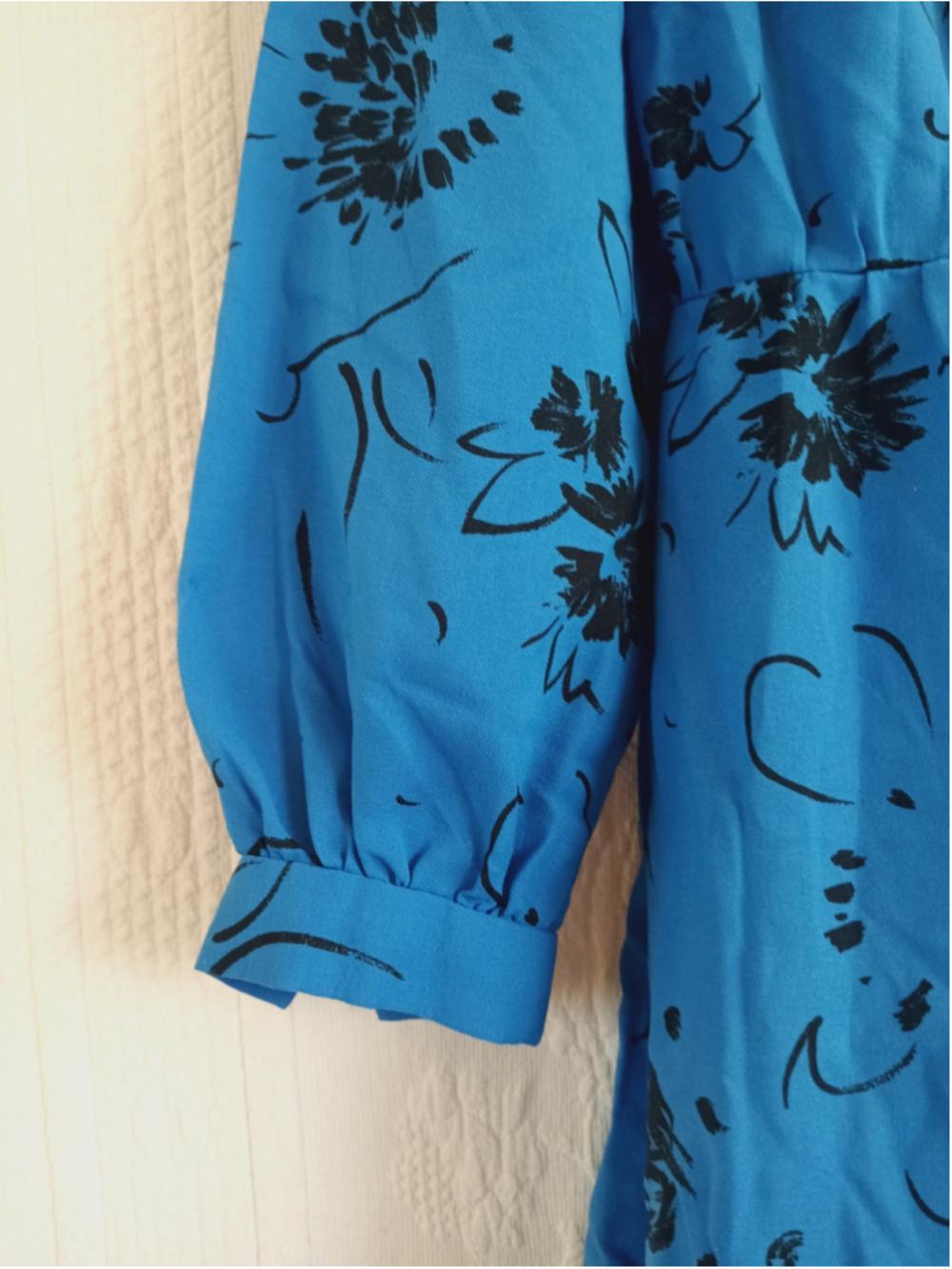 80s Button down Midi shirt Dress electric Blue Black floral vintage secretary M - Picture 8 of 16